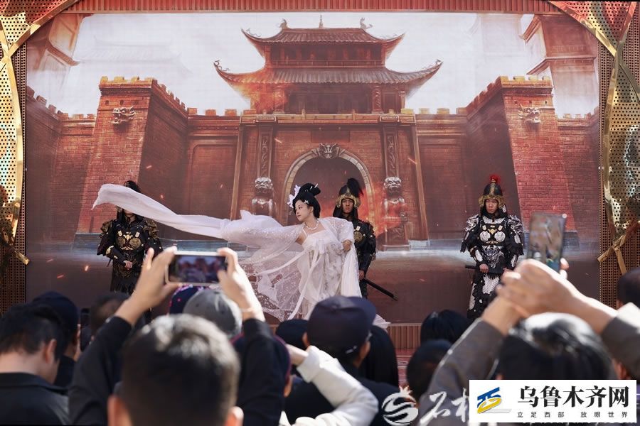 在大巴扎共赴一场盛唐与烟火的千年邂逅